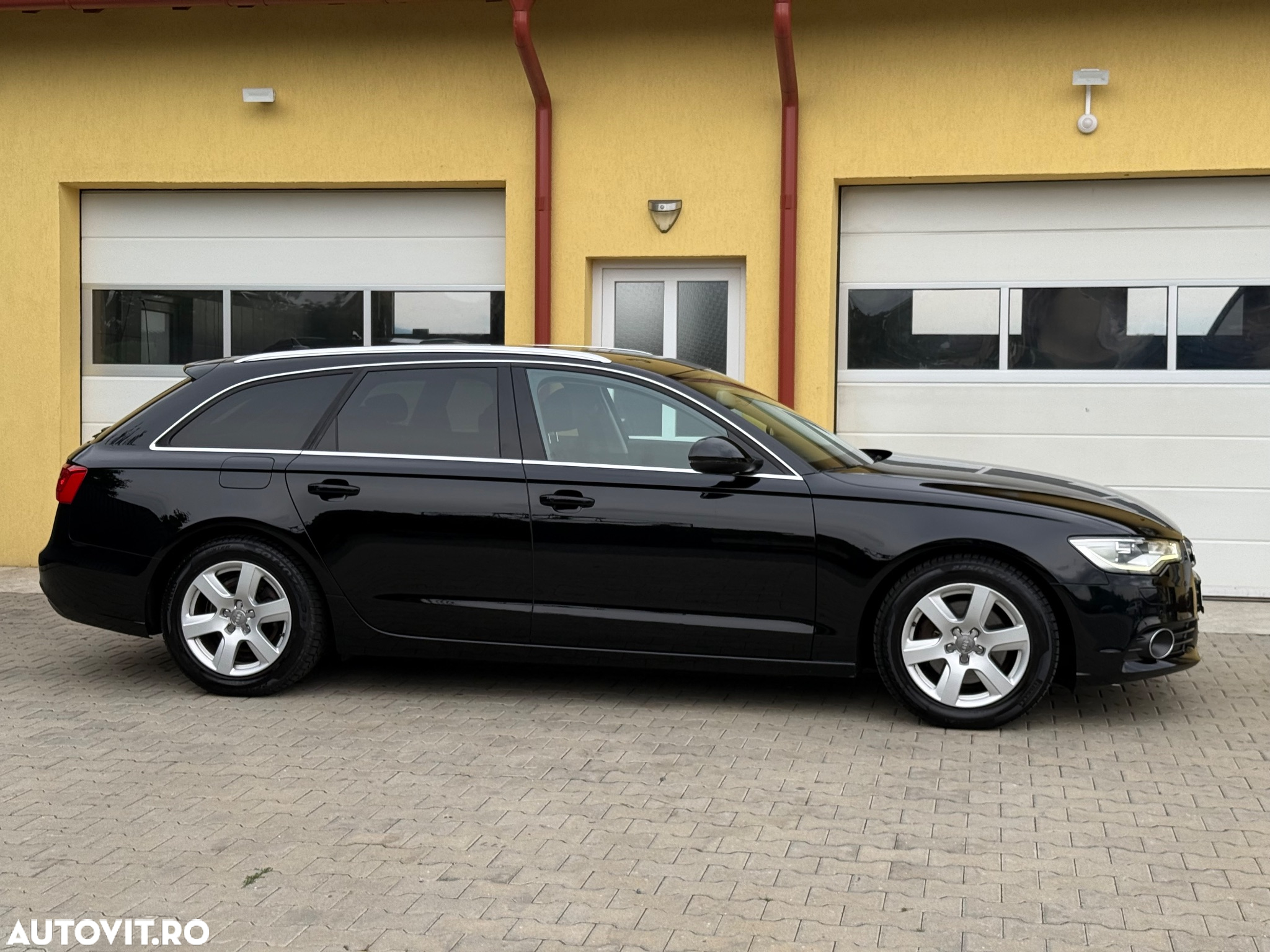 Audi A6 Avant 2.0 TDI Multitronic - 29