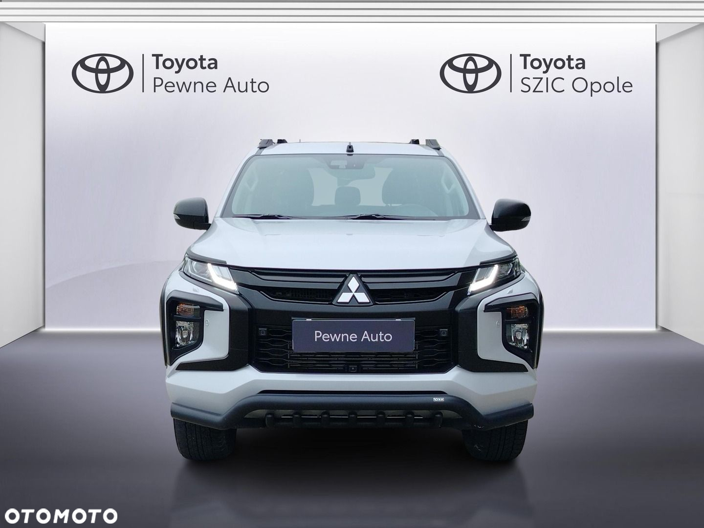Mitsubishi L200 - 2