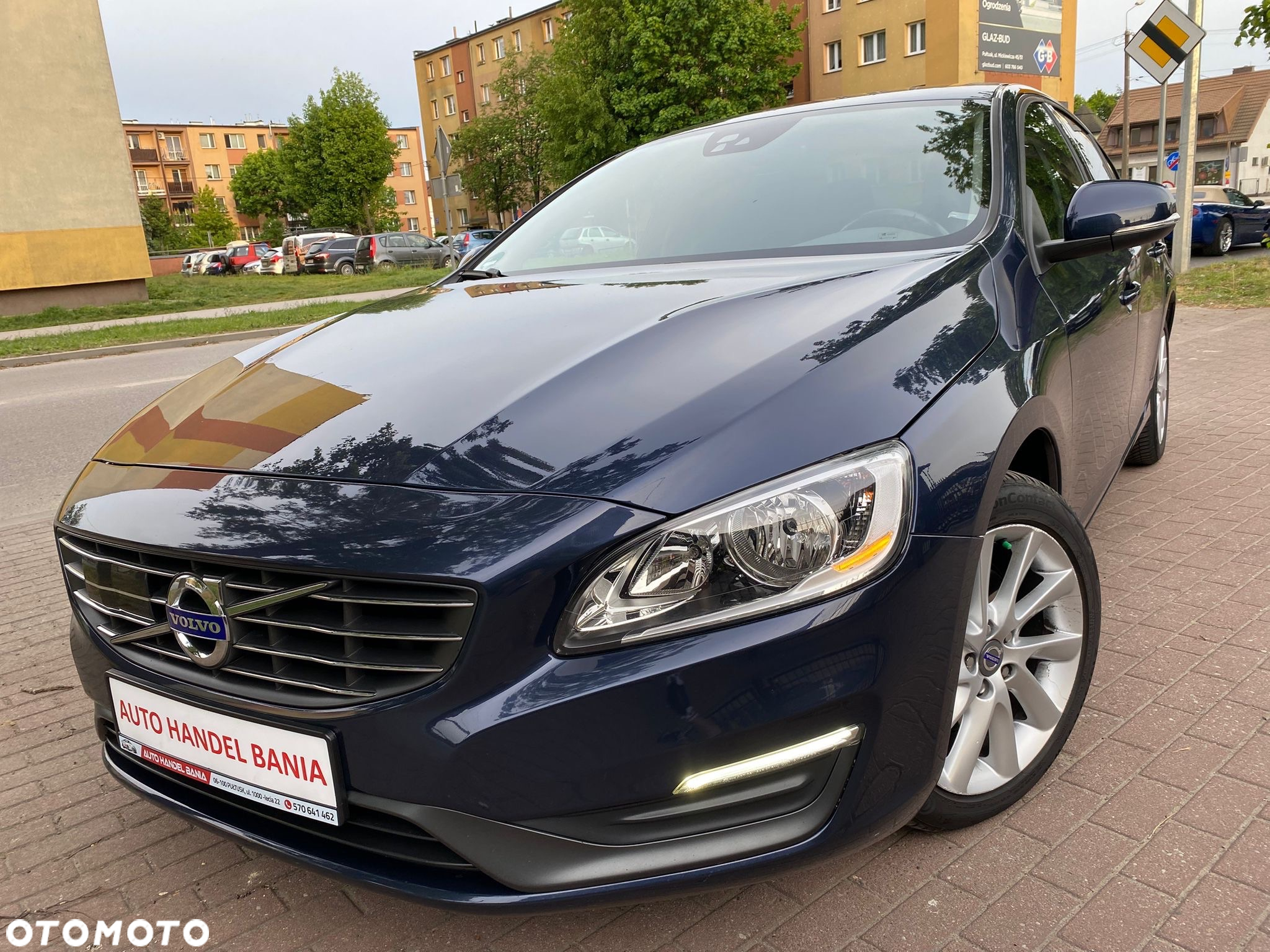 Volvo S60 D4 Drive-E Kinetic - 4