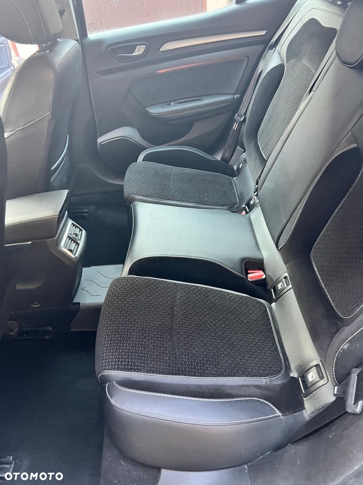 Renault Megane 1.5 dCi Intens EDC - 11