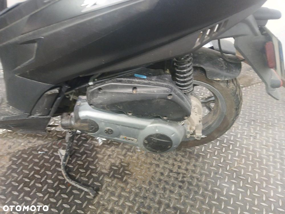 Aprilia SX - 4