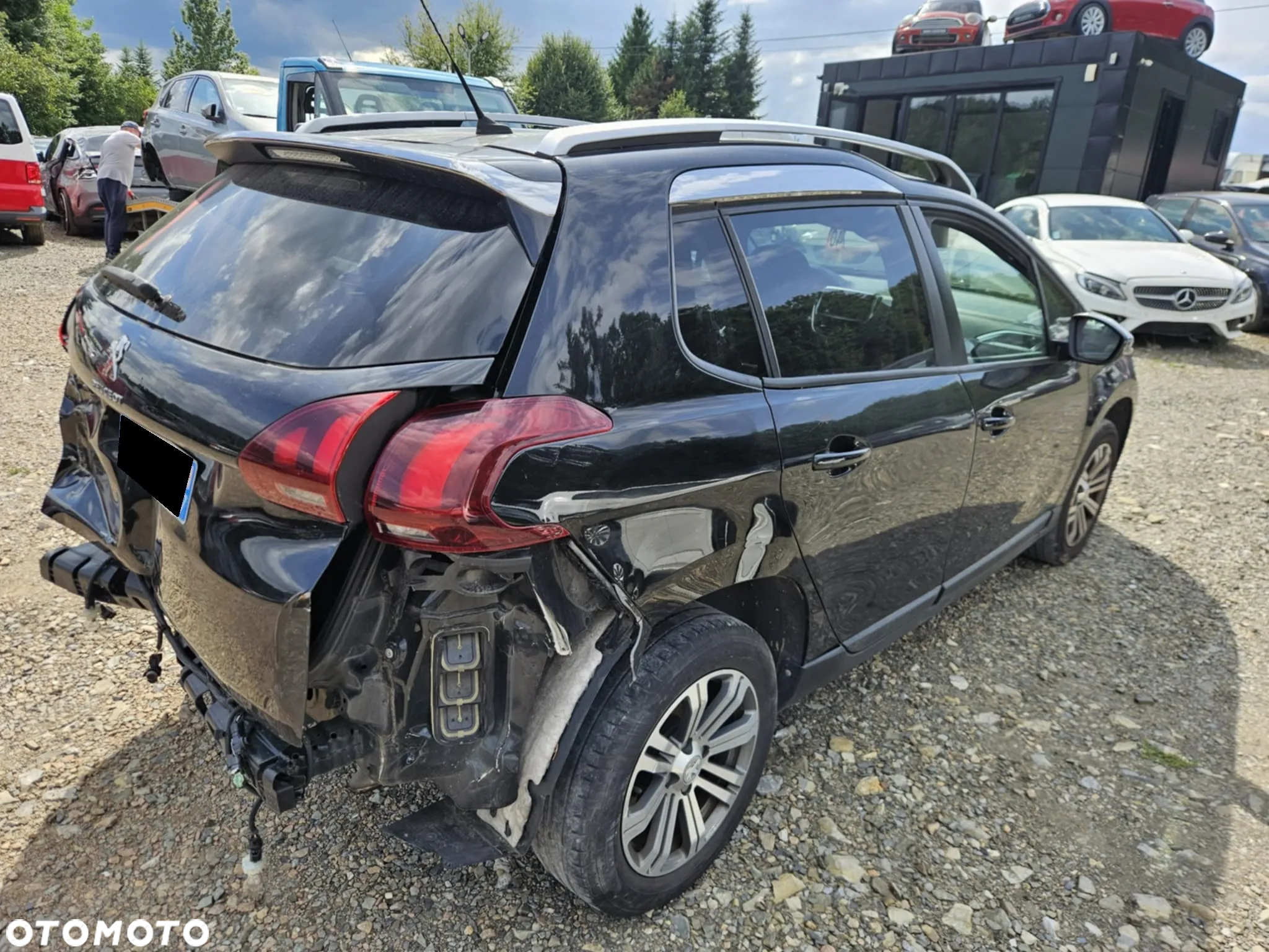 Peugeot 2008 1.6 BlueHDi Style - 10