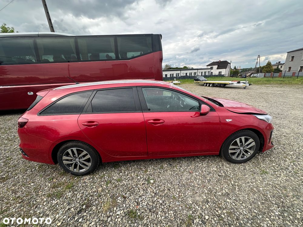 Kia Ceed 1.4 Vision - 10