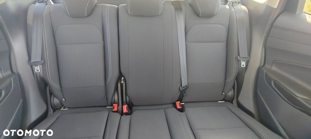 Ford Kuga 1.5 EcoBoost 2x4 Cool & Connect - 15