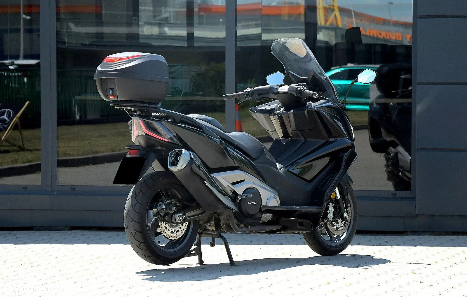 Kymco AK 550 - 7
