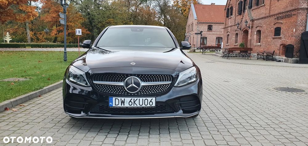 Mercedes-Benz Klasa C 220 d 9G-TRONIC - 11