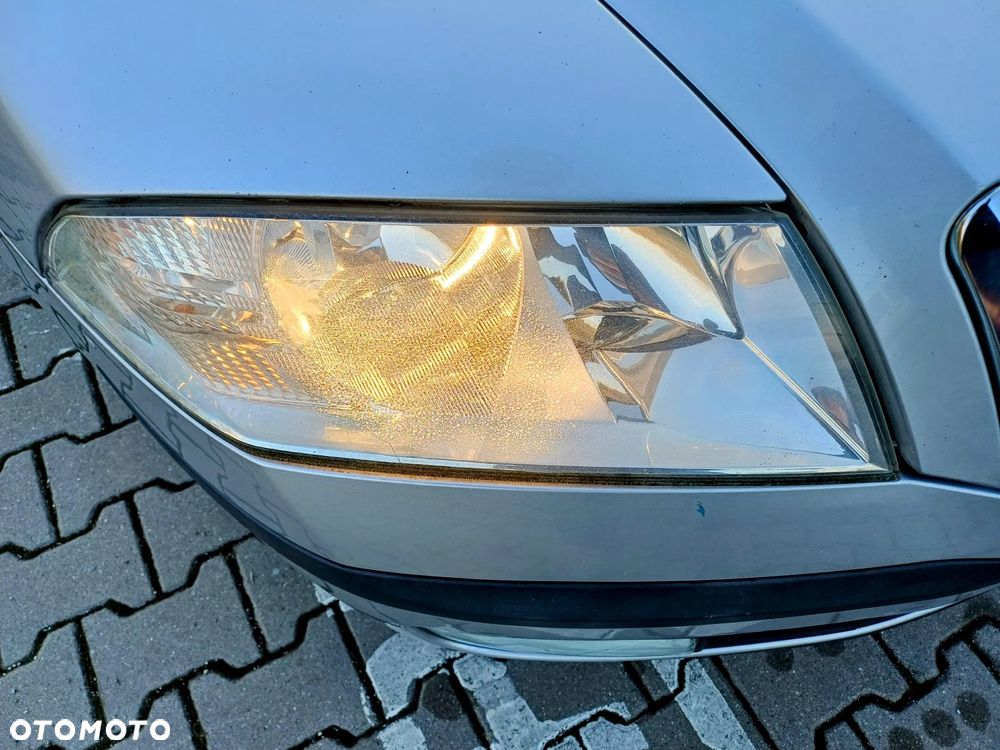 Skoda Octavia 2.0 TDI Ambiente - 15