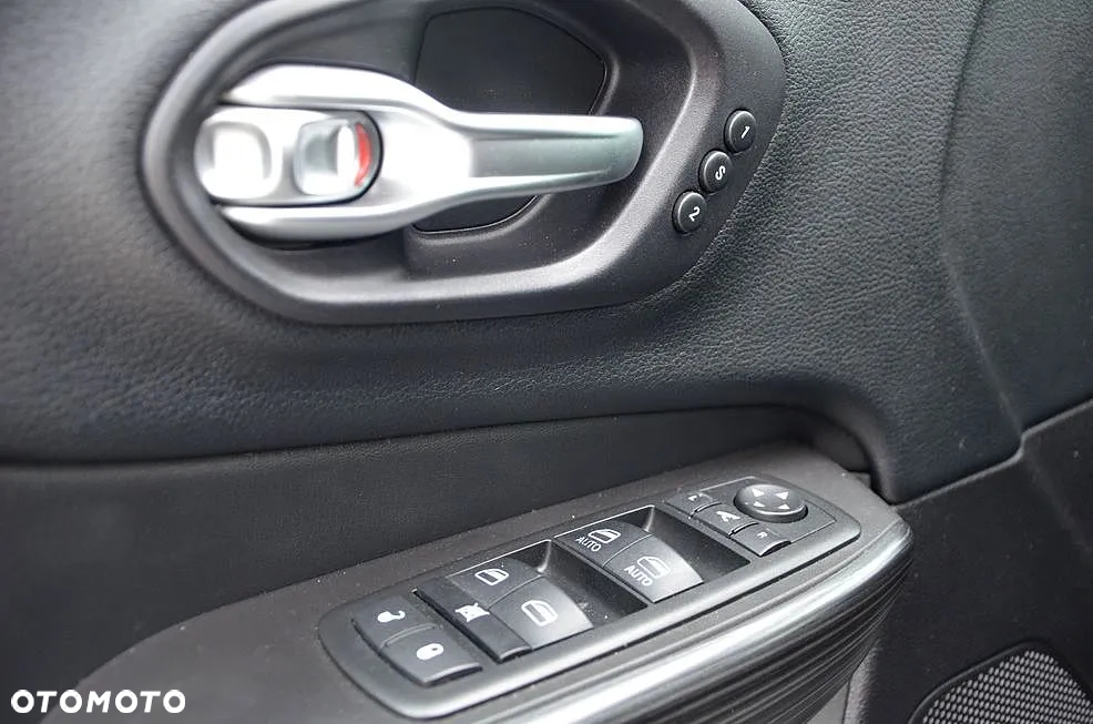 Jeep Cherokee 2.0 MJD Active Drive II Limited - 12