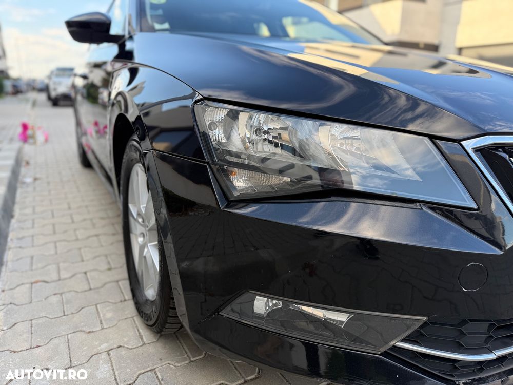 Skoda Superb 1.6 TDI DSG Style - 21