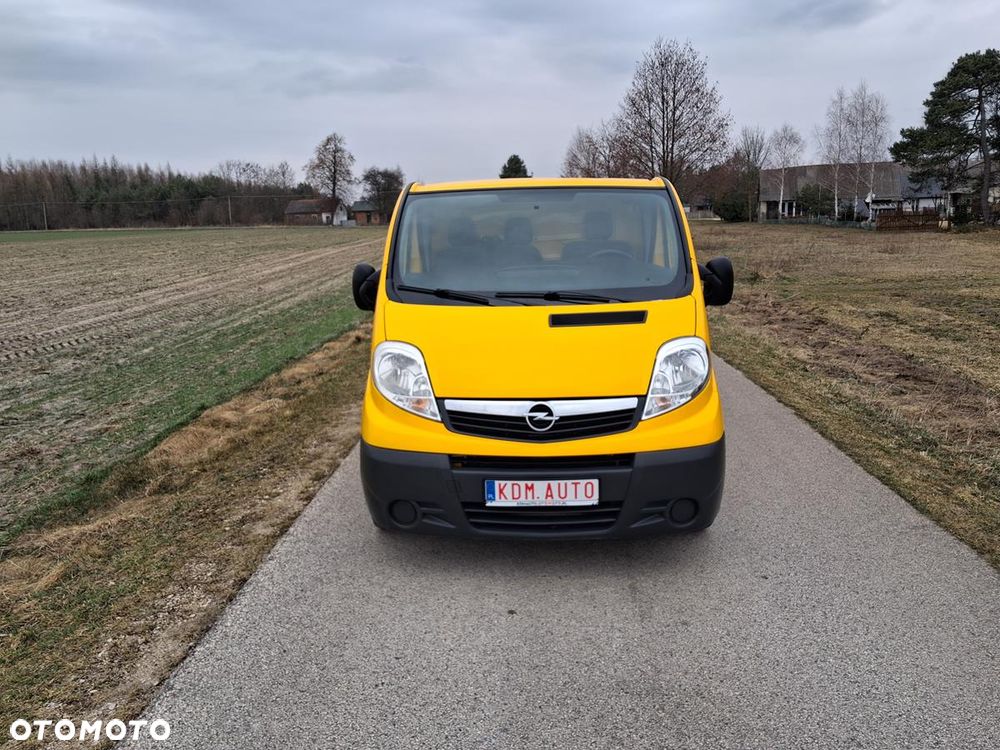 Opel Vivaro - 2