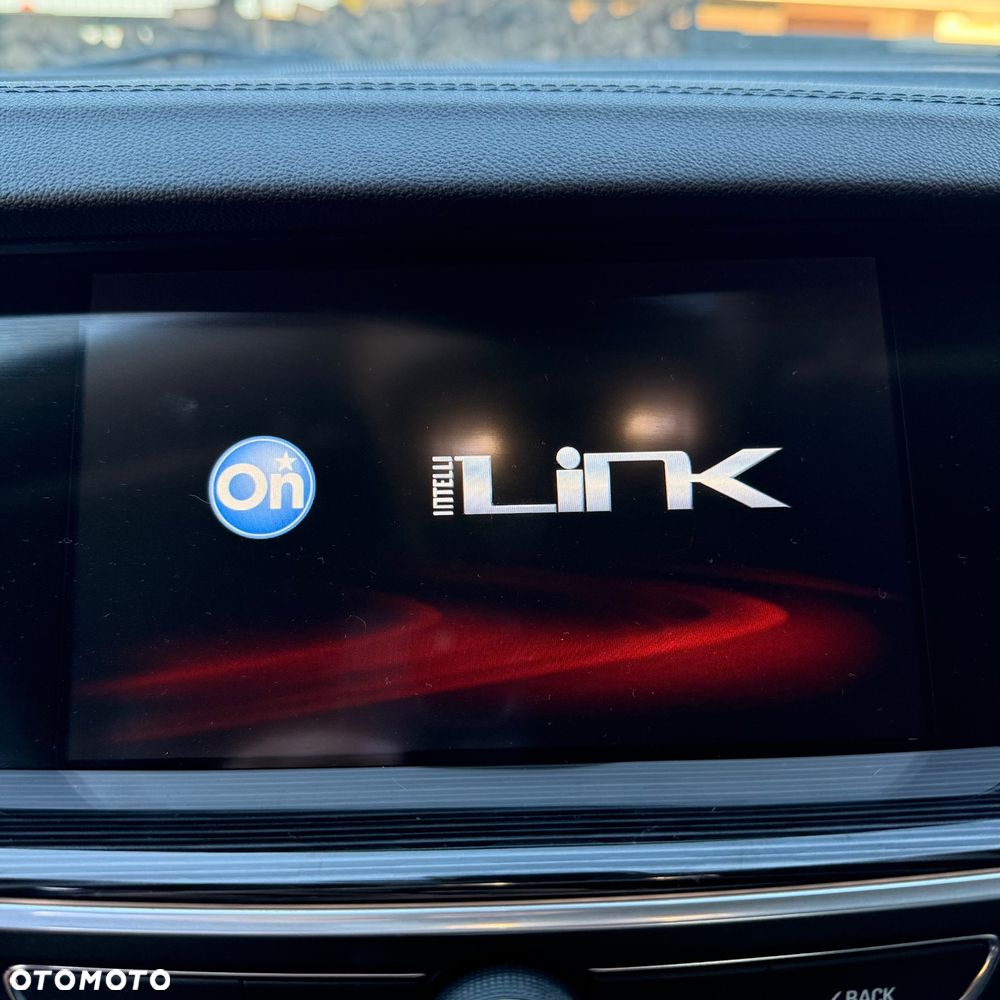 Opel Insignia 1.5 T Elite S&S - 4