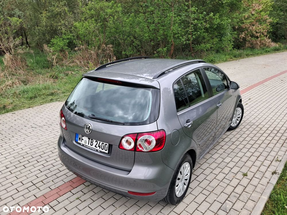 Volkswagen Golf Plus - 14