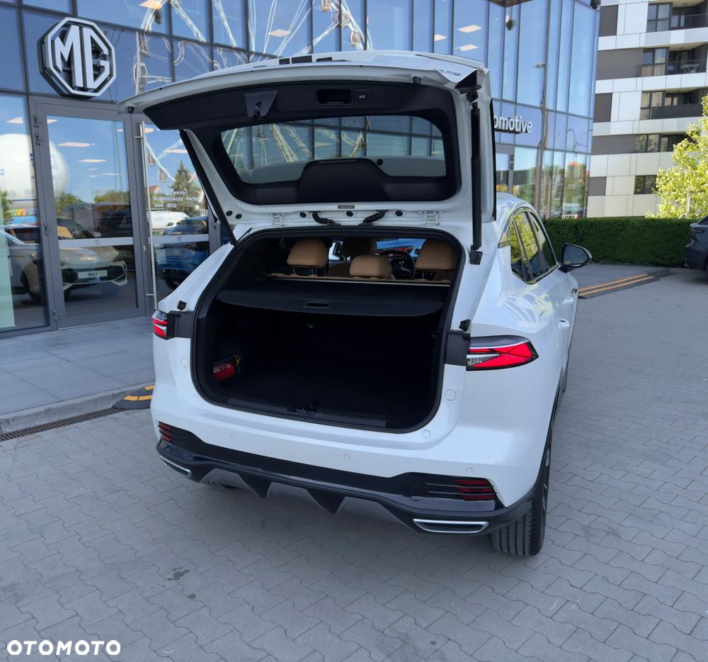 MG HS 1.5 T-GDI Exclusive DCT - 10