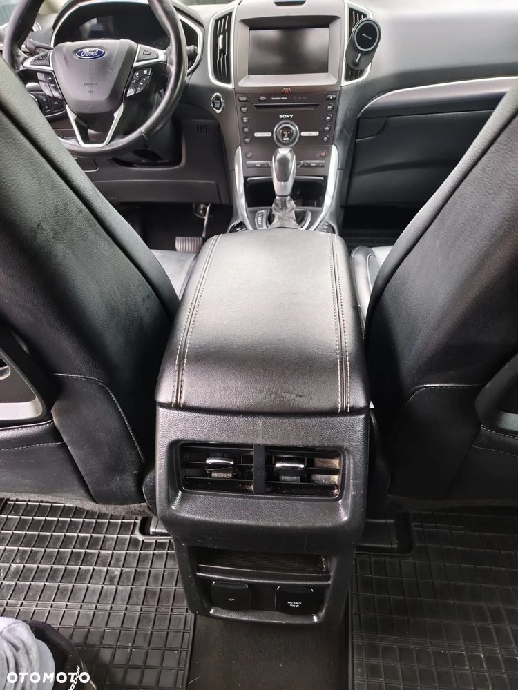 Ford S-Max 2.0 TDCi Bi-Turbo Titanium PowerShift - 16