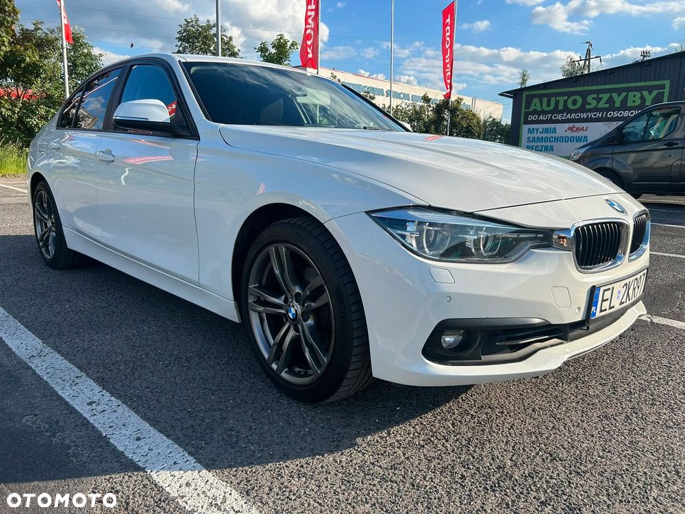 BMW Seria 3 320i GPF - 3