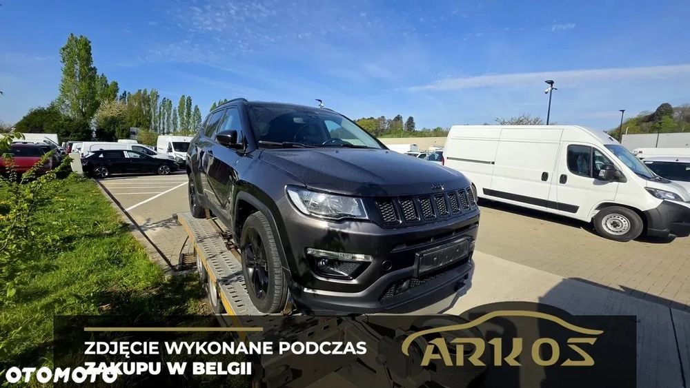 Jeep Compass 1.4 TMair Night Eagle FWD S&S - 8