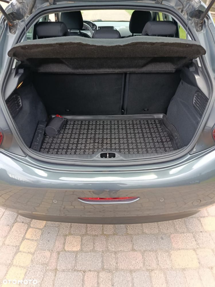 Peugeot 208 - 9