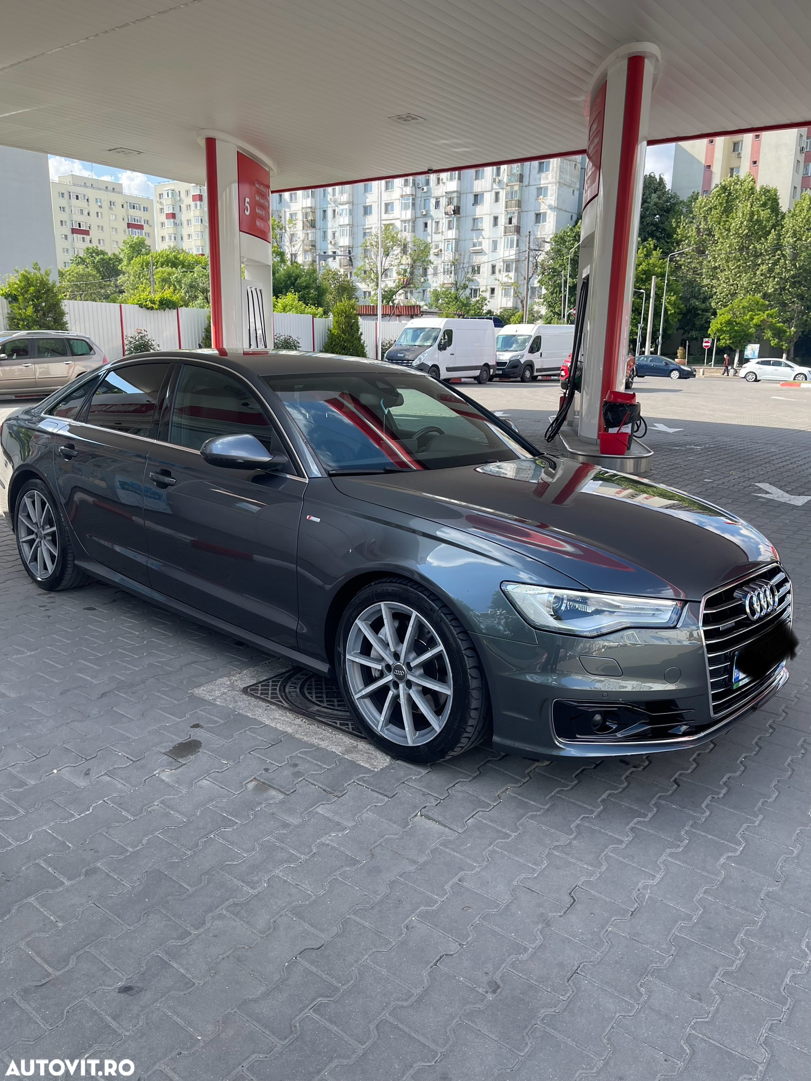 Audi A6 - 6