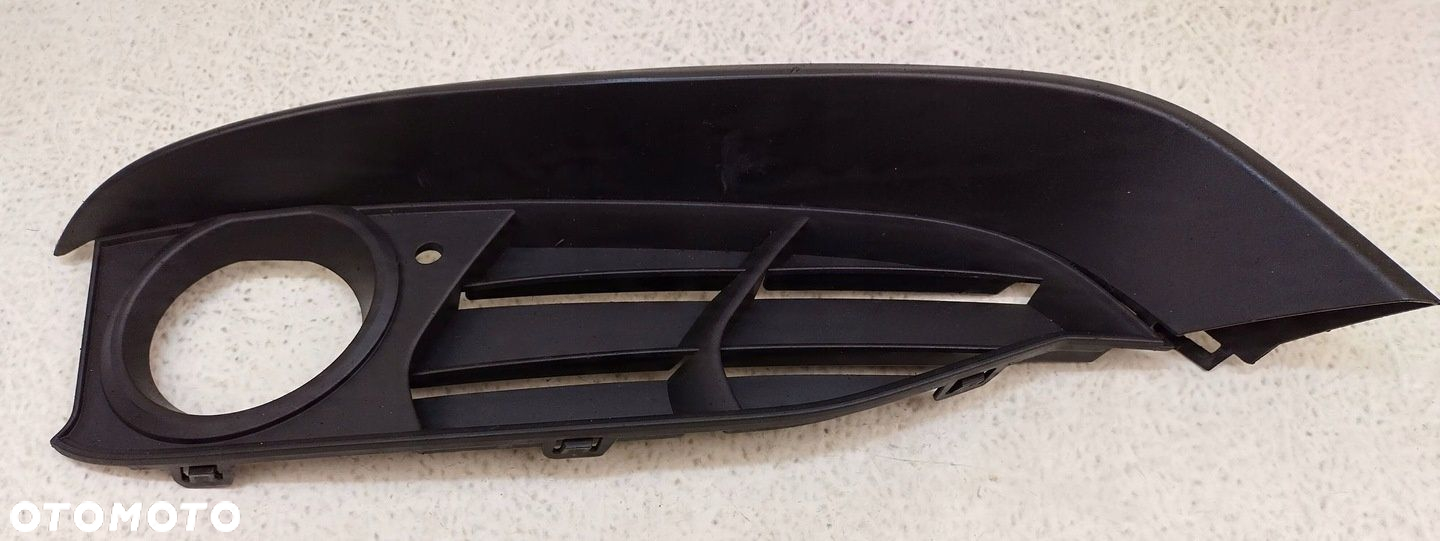 BMW 3 GT F34 13-16 PRZED LIFT PRAWA RAMKA HALOGENU RAMKA ZDERZAKA 7293794 - 2