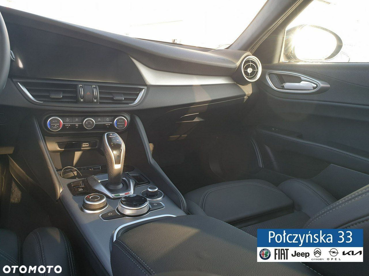 Alfa Romeo Giulia - 26