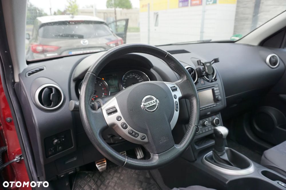 Nissan Qashqai 1.6 visia - 3