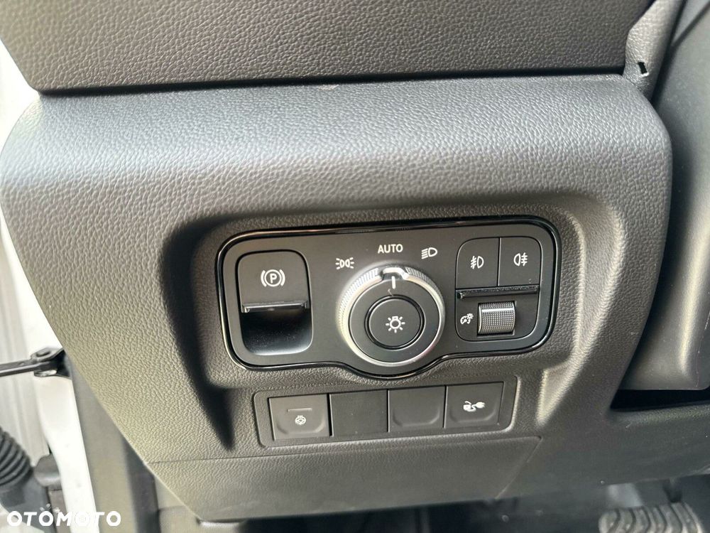 Mercedes-Benz eCitan Furgon PRO Długi - 18