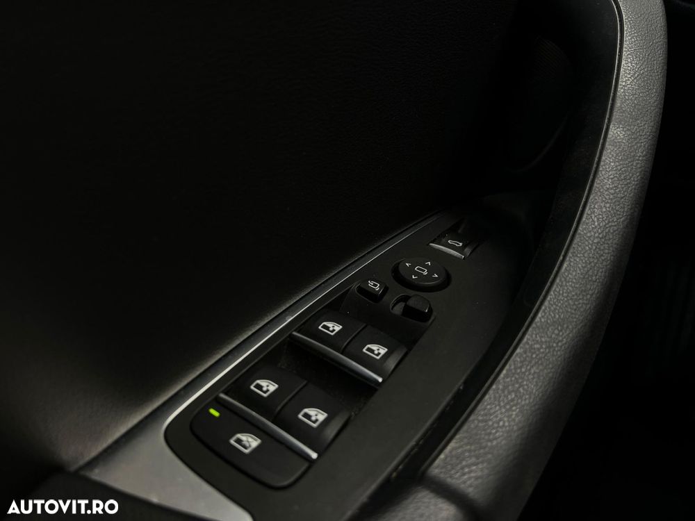 BMW X3 - 32