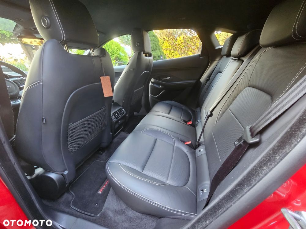 Jaguar E-Pace - 27