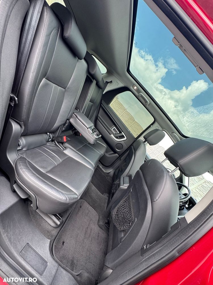 Land Rover Discovery Sport - 8
