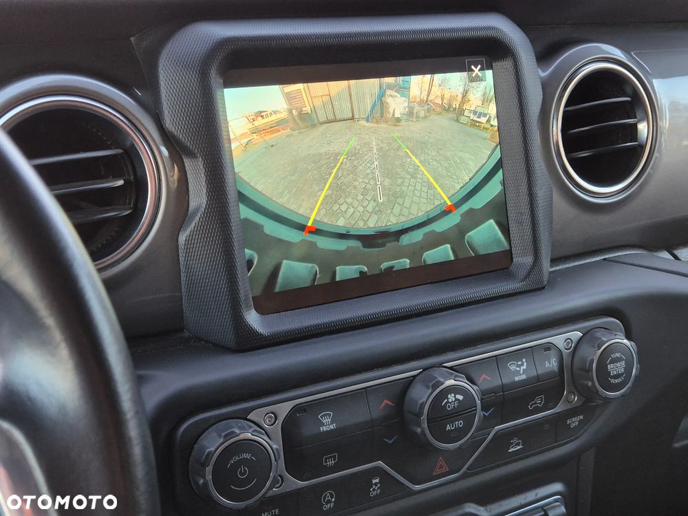 Jeep Wrangler Unlimited GME 2.0 Turbo Sahara - 8