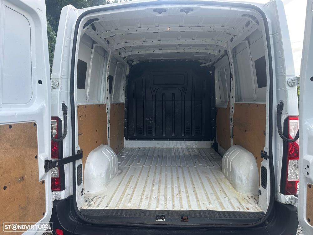 Renault Master 2.3 DCI Nacional - 8