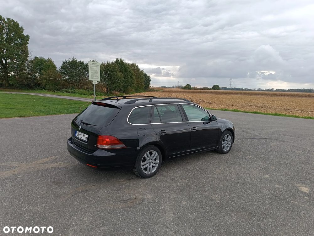 Volkswagen Golf 1.6 TDI Highline - 7