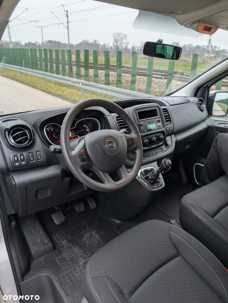 Opel Vivaro 2017 photo 5