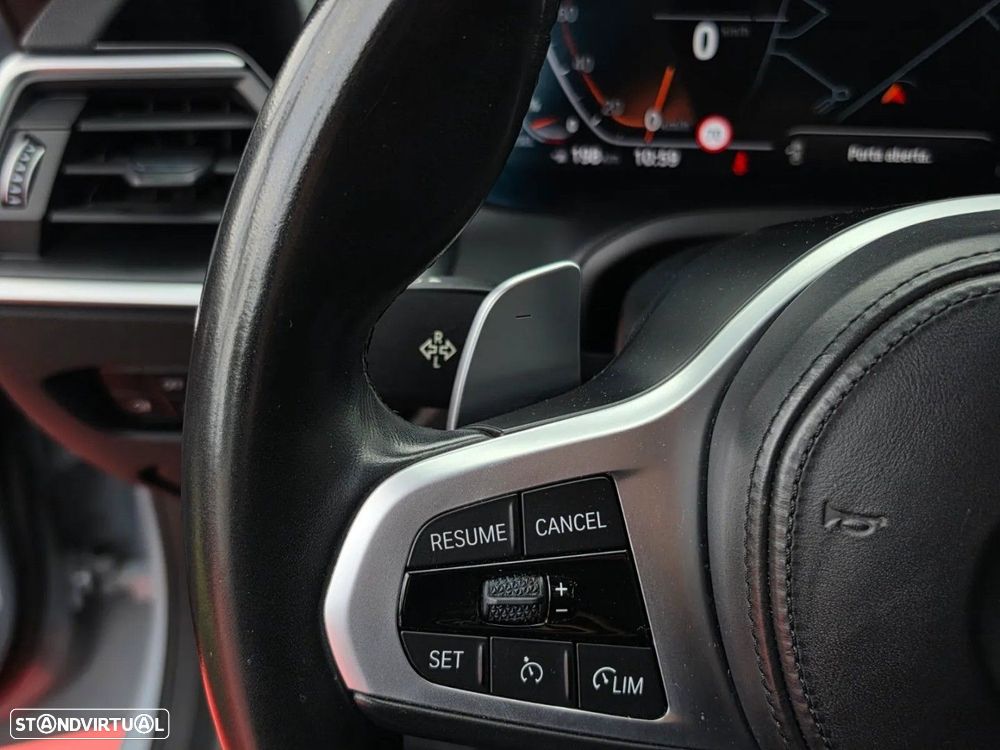 BMW 220 d Pack Desportivo M Auto - 17