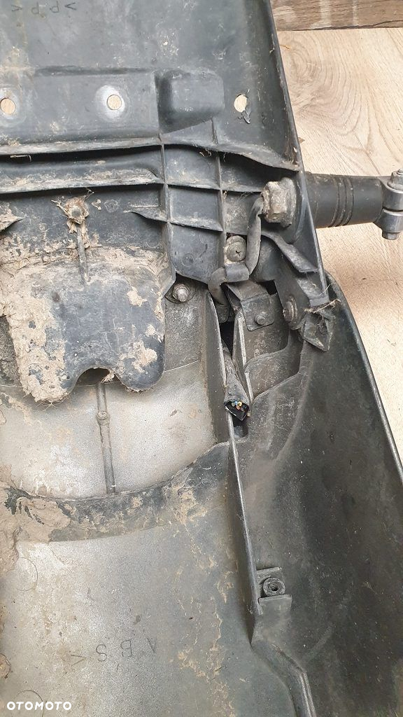 Błotnik tył lampa kierunkowskaz chlapacz Yamaha XVS1100 Drag Star Custom - 14