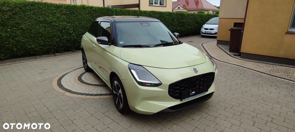 Suzuki Swift 1.2 Dualjet Hybrid Comfort+ - 1
