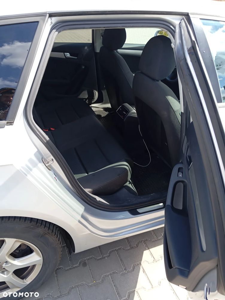 Audi A4 Avant 2.0 TDI DPF multitronic Ambition - 5