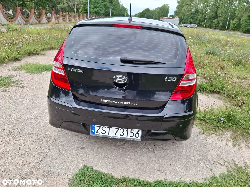 Hyundai i30 1.4 Comfort - 4