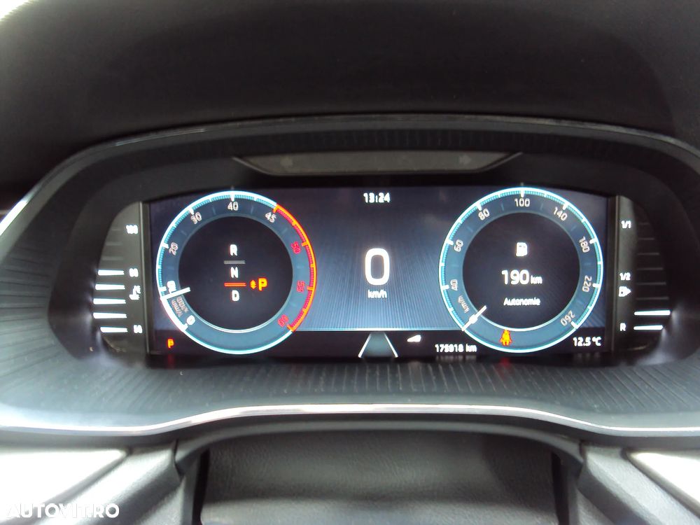 Skoda Octavia 2.0 TDI DSG Ambition - 9