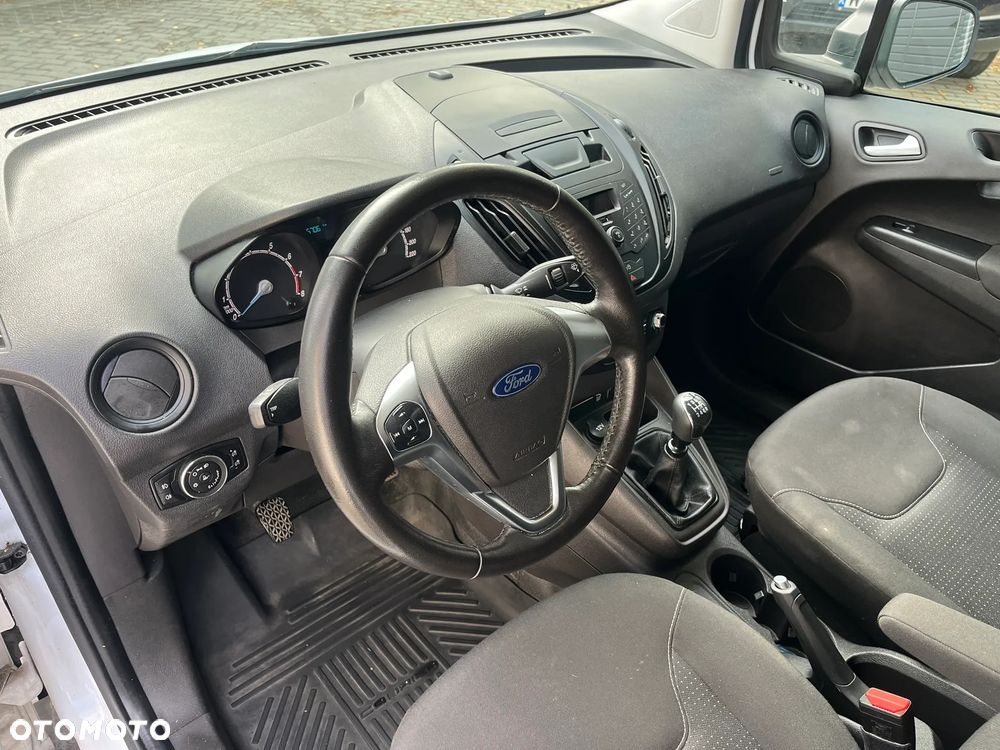 Ford Transit Courier Trend - 12