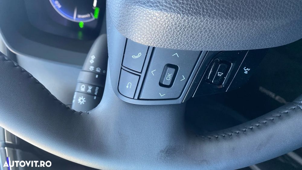 Toyota C-HR 1.8 HEV 140 CP 4x2 CVT Exclusive - 15