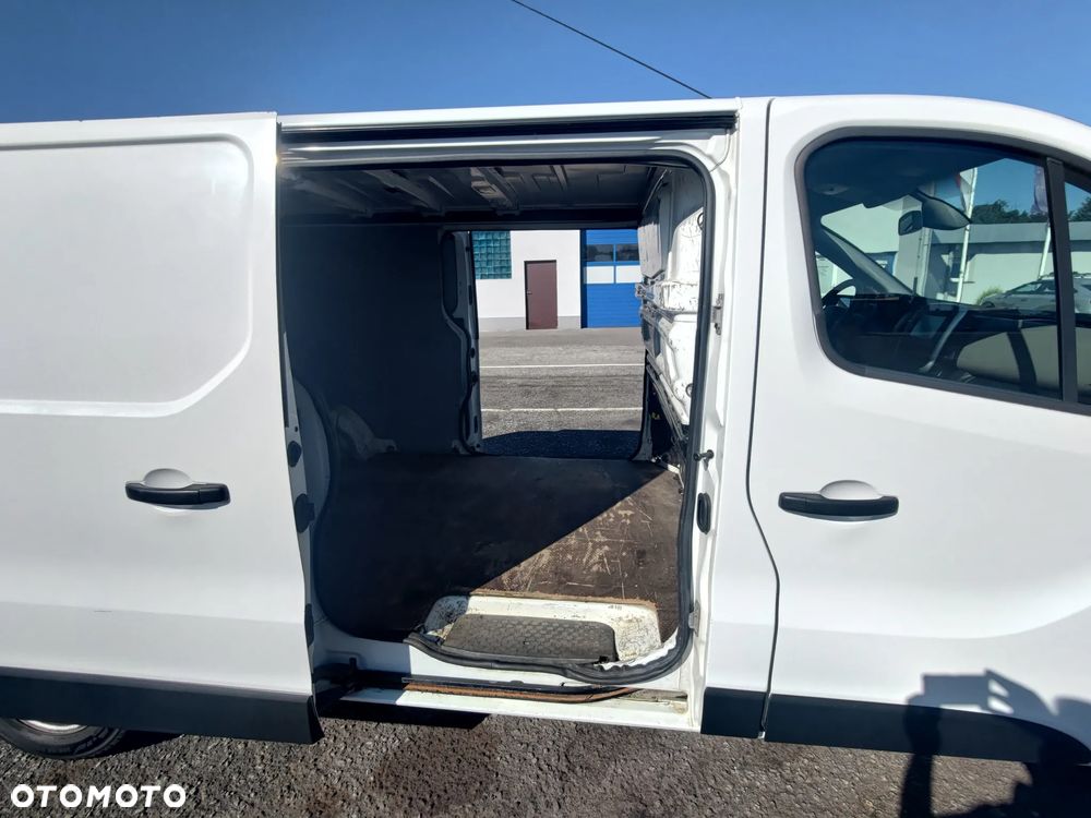 Renault TRAFIC - 7