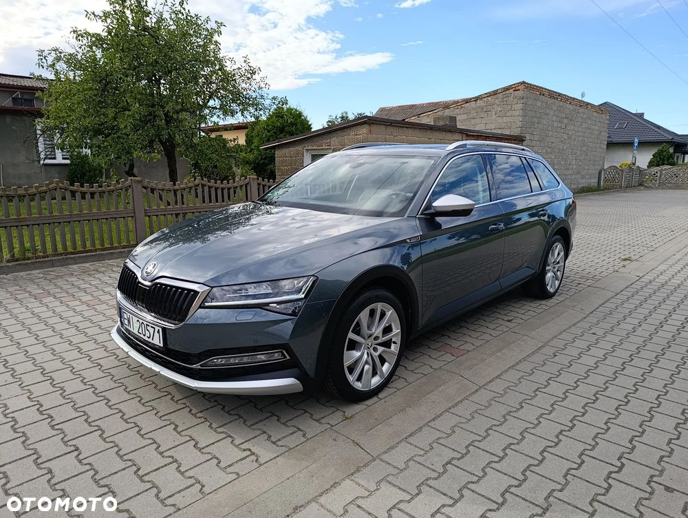 Skoda Superb 2.0 TDI 4x4 DSG Scout - 1