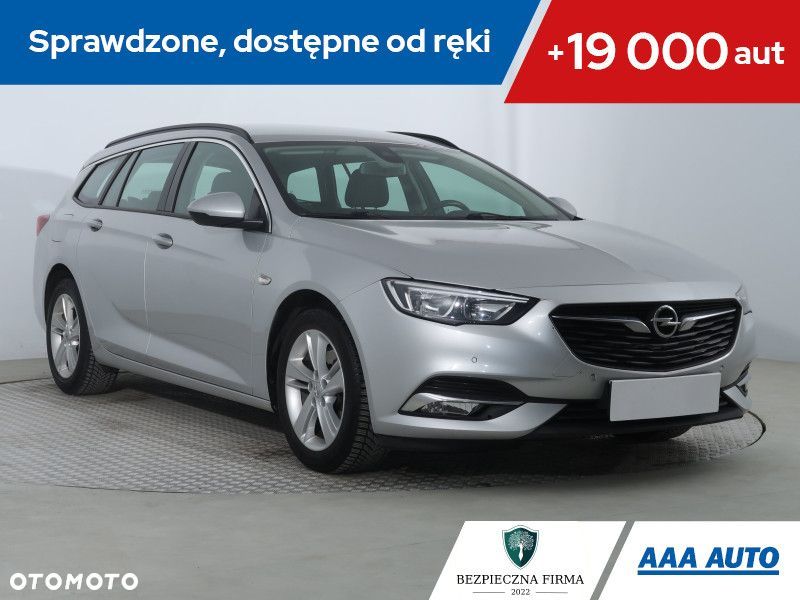 Opel Insignia - 1