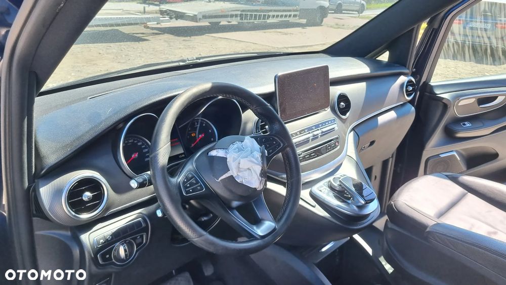 Mercedes-Benz Klasa V 250 (BlueTEC) d extralang 7G-TRONIC - 33
