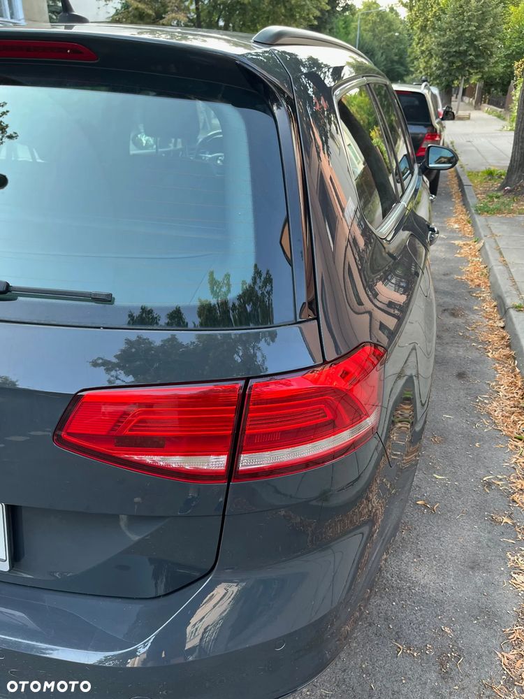 Volkswagen Passat 2.0 TDI SCR DSG Comfortline - 15
