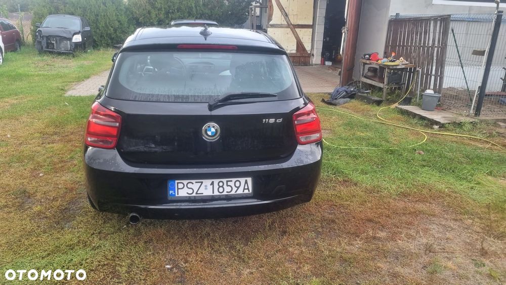 BMW Seria 1 116d EfficientDynamics - 3