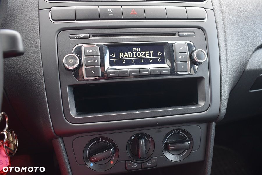 Volkswagen Polo - 16