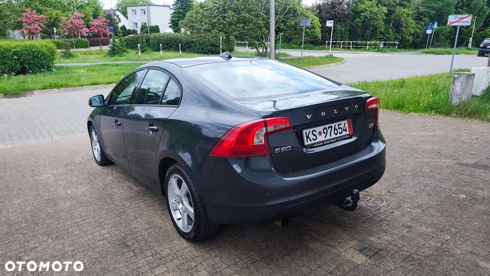 Volvo S60 D3 Geartronic Summum - 7