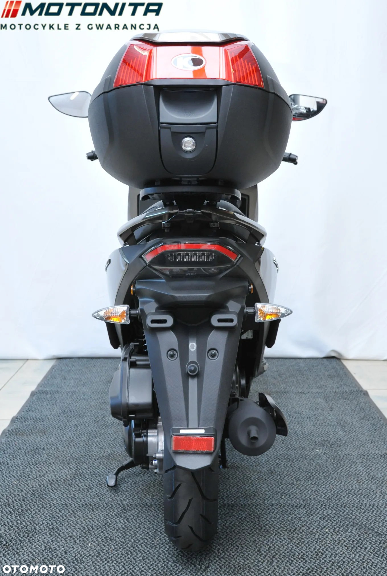 Kymco Skytown - 8